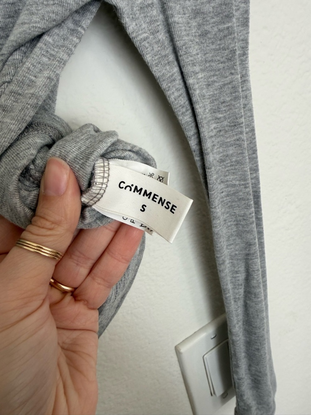 Commense Ruched Long Sleeve - Picture 6 of 8